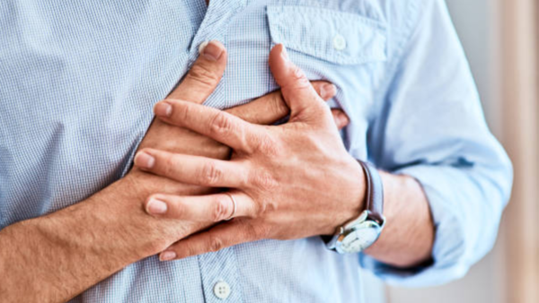 Representative image. How does a heart attack chest pain differ from that caused by gastric