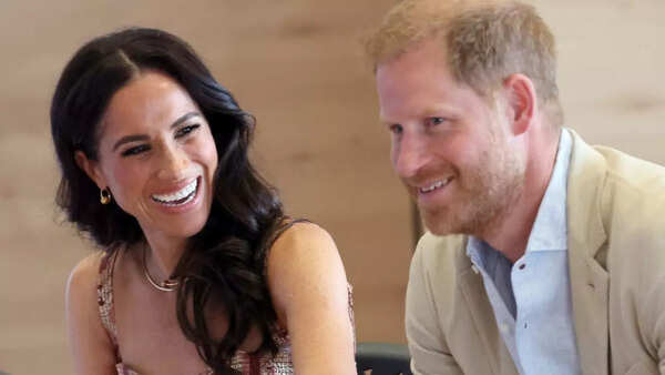Meghan (34)