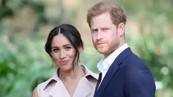 Meghan (25)