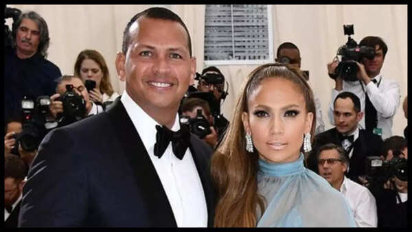 Alex and JLO