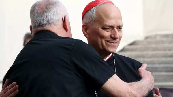 Pope Leo (1)