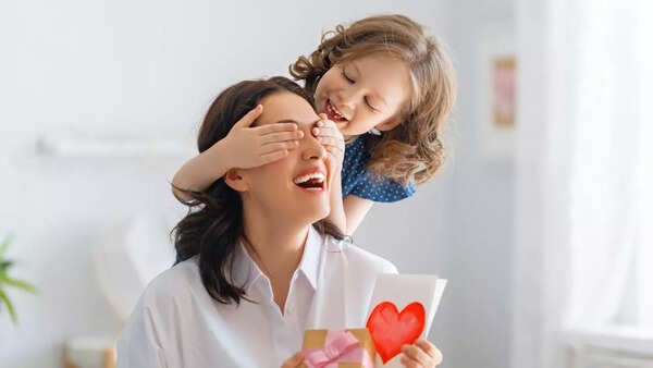 Mother's Day 2025: History significance date and heartwarming wishes ...