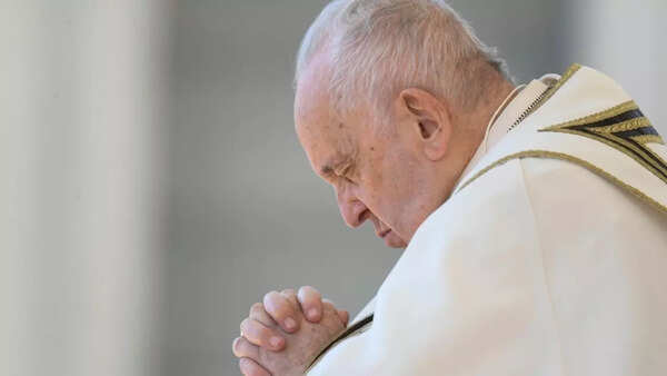 American pope (6)