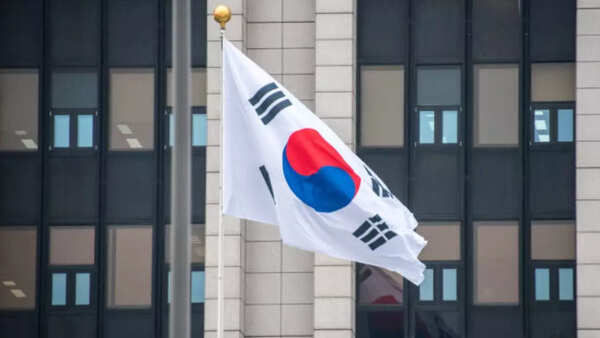 Korean- Eomoni