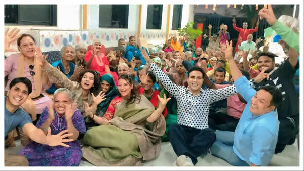 Salim at an old-age home