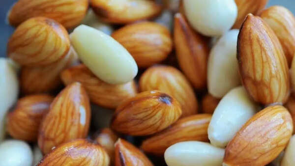 Almonds (1)