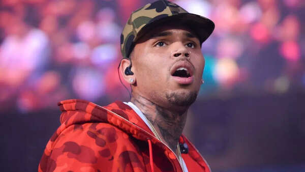 Chris Brown (4)