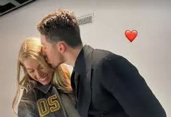 Jeremy Swayman’s long-time partner Tori Hickel