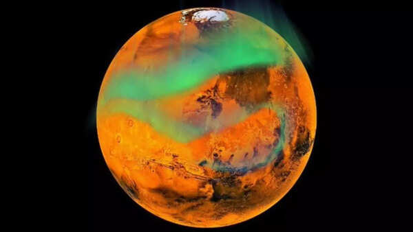Auroras are more planet-wide on Mars