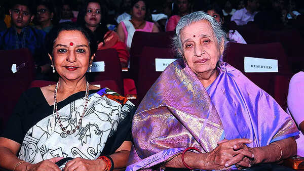 Dr Kumkum Dhar and Dr Vidya Vindu Singh