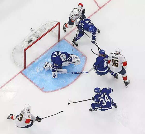 The Florida Panthers controls the puck against the Toronto Maple Leafs during the third period in Game One (Credit: Getty Image) Florida Panthers controls the puck against the Toronto Maple Leafs during the third period in Game One