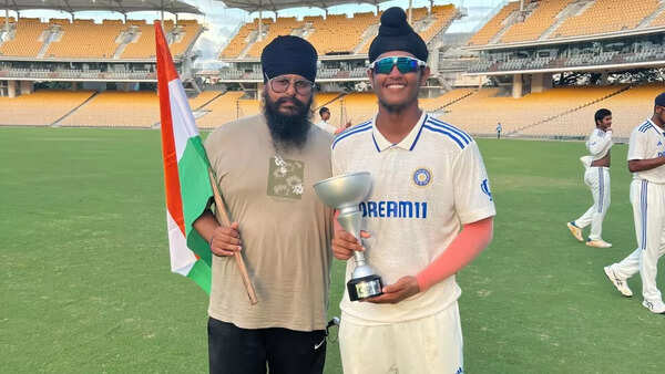 Harvansh Singh with his father. (Image: Special Arrangement) Harvansh-father