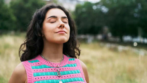 The lenses have enhanced vision with closed eyes