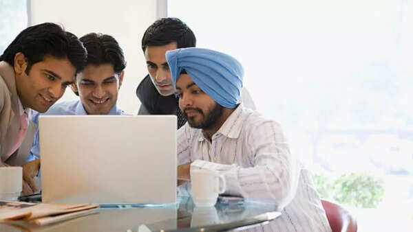 American techie asked for help "with understanding Indian colleagues"