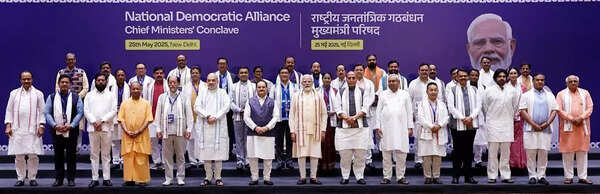 Prime Minister Narendra Modi, Union home minister Amit Shah, defence minister Rajnath Singh, Union health minister and Bharatiya Janata Party chief JP Nadda pose for a picture with NDA CMs and deputy CMs during the National Democratic Alliance chief ministers and deputy chief ministers meeting, at Ashok Hotel in New Delhi on Sunday. NDA meeting