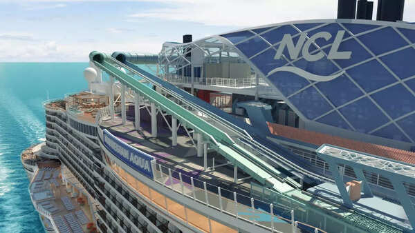 ncl-aqua-slidecoaster-supporting-2