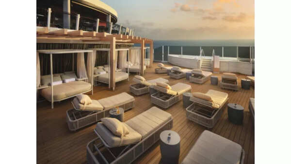 500_ncl-viva-vibebeachclub2
