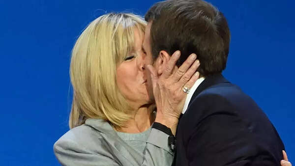 Macron (4)