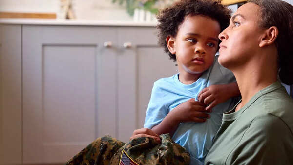 Mothers (4)
