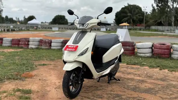Suzuki e-Access.