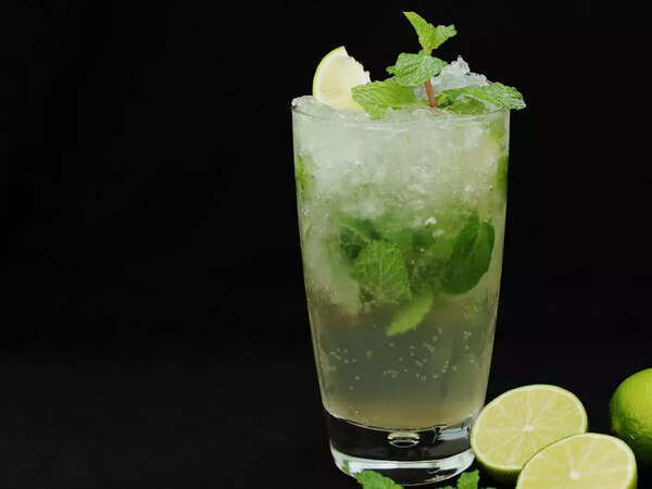 There’s a reason lemon water with sendha namak (rock salt) is such a summer favorite. This simple drink helps restore sodium and potassium after a sweaty day, and it’s incredibly refreshing. Add a squeeze of lemon for vitamin C, a pinch of rock salt for minerals, and sip it once or twice a day to stay on top of your hydration game. Lemon Water with Rock Salt