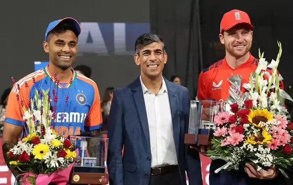 Rishi Sunak with Suryakumar Yadav of India and Jose Butler of England. (PIC Credit: Special Arrangement) Rishi Sunak