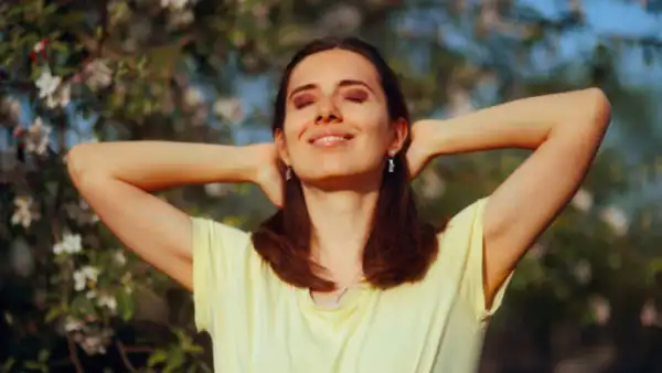 Vitamin D: What is the right time to get sunlight during summers?