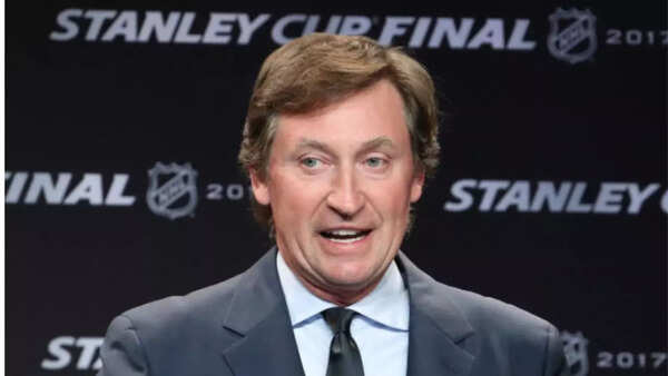 Image via Getty Wayne Gretzky