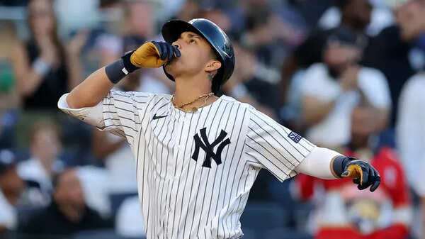 Oswaldo Cabrera injury update (Getty Images) Oswaldo Cabrera