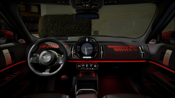 Mini Cooper Countryman E JCW Interior