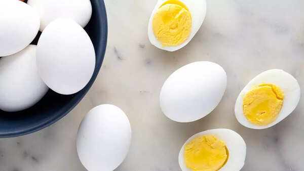 Eggs lead