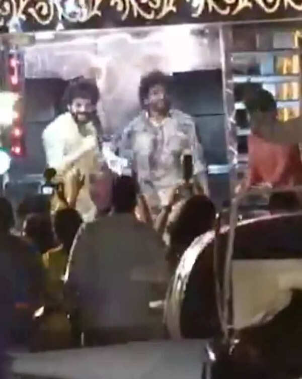 pg1&2_Akhil_wedding8
