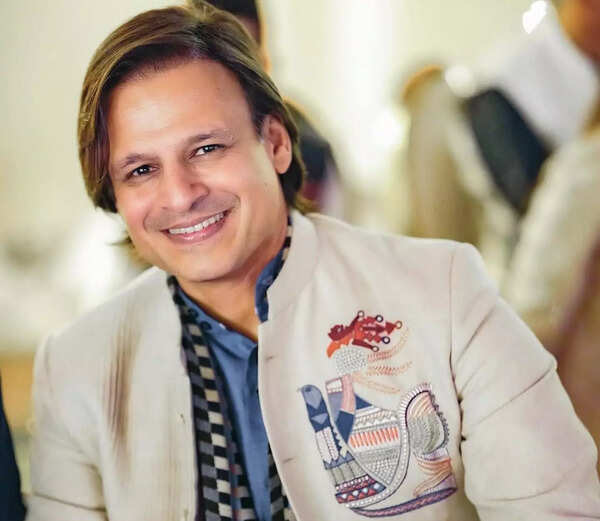 Vivekoberoi_1738997897802_356329429267856565656565866304408