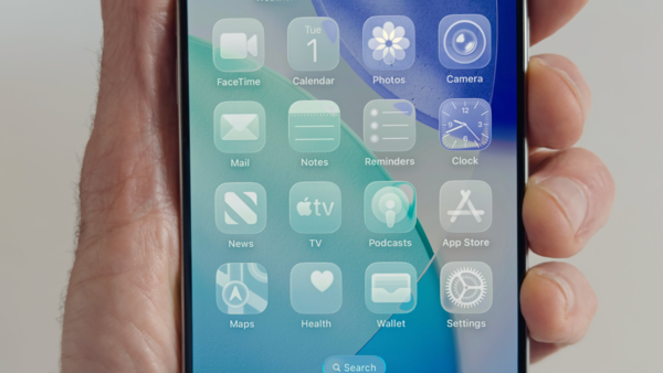 This is how Liquid Glass icons look on iPhone