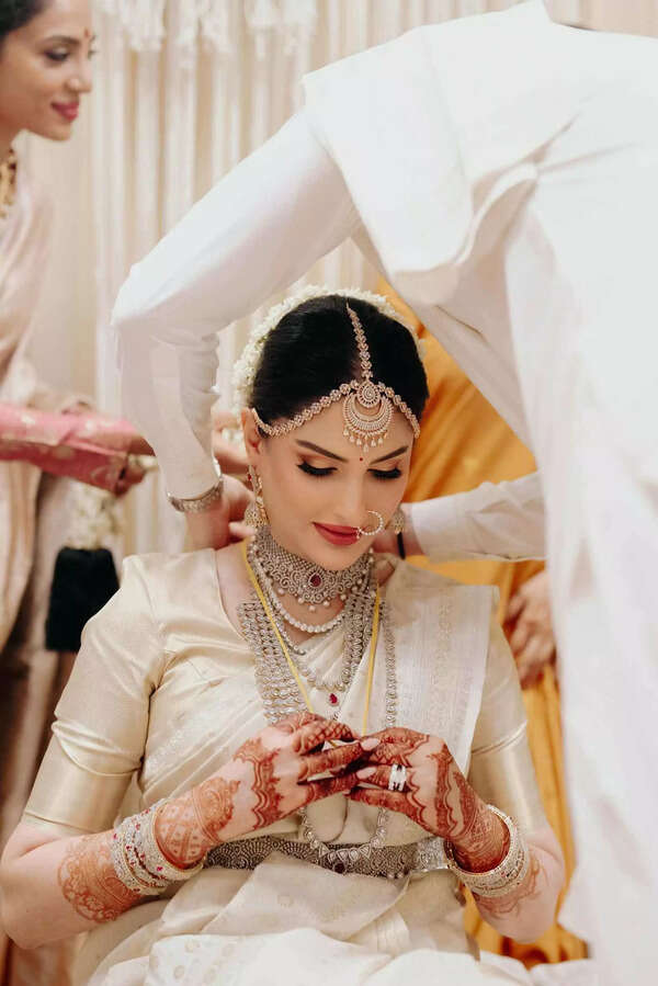 pg1_June8_Akhil_wedding