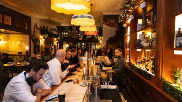 MAGA Bar (3)