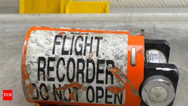 Airplane black box