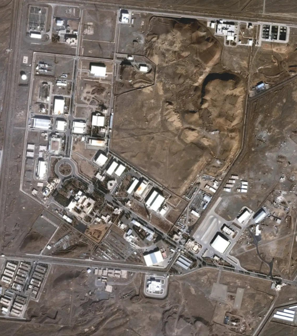 Natanz nuclear facility (AP) Natanz nuclear facility (AP)