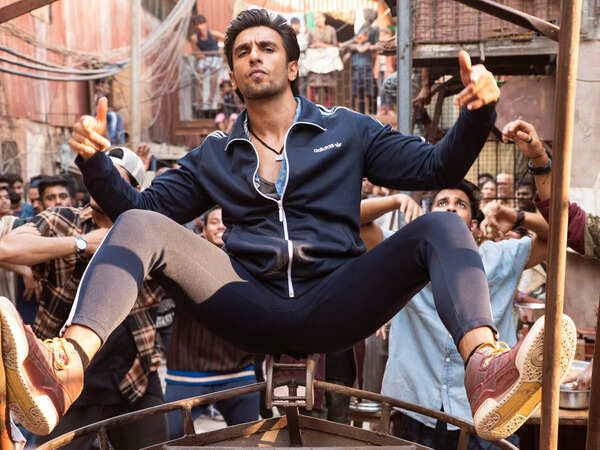 Gully Boy 1.