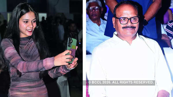 (L) Anjali (R) Brajesh Pathak