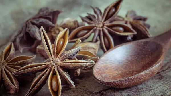 Star anise (2)