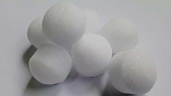 Naphthalene (Mothballs)