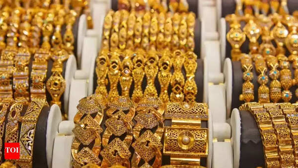 Buy gold in Dubai