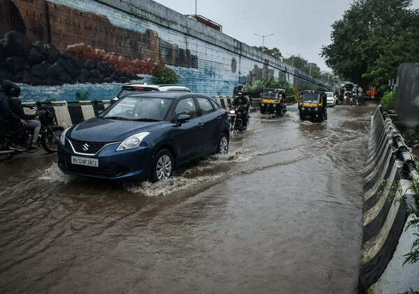 Pune Monsoon waterlogged street