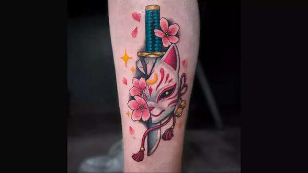 Style, font, colours of tattoo
