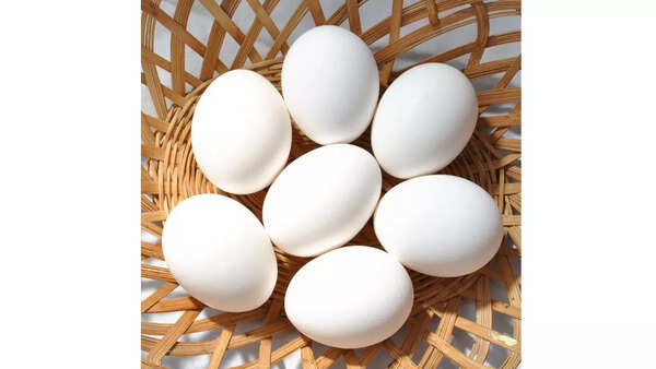 What to eat for better eyesight: 7 best foods for improving your vision | 3 Eggs