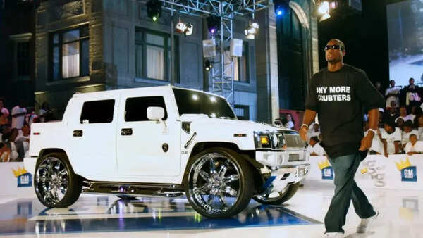 Supercars and exotic vehicles