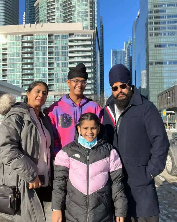 India U-19 cricketer Harvansh Singh (Central) lives in India with his mother, while his father works in Canada. (Instagram) Loser family