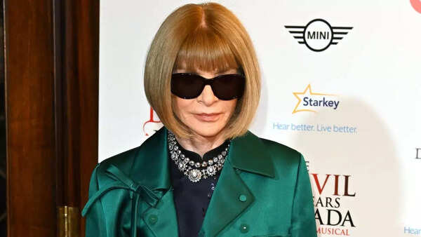 Anna Wintour (32)