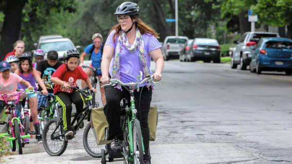 Cycling (1)